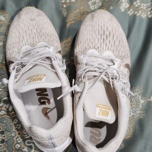Nike Cream and Brown Athletic Sneakers